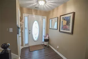 1910 Meyers Dr, Lawrenceville, GA 30045 - Photo 4