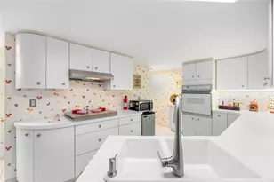 601 Ridgewood Ave, Gainesville, GA 30501 - Photo 10