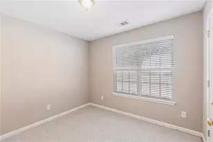 5977 Rosie Ln SE, Mableton, GA 30126 - Photo 6