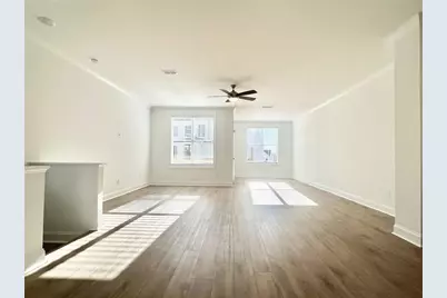 617 Millcroft Boulevard, Buford, GA 30518 - Photo 8