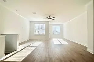 617 Millcroft Blvd, Buford, GA 30518 - Photo 8