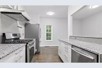 730 Reeves Lake Drive, Marietta, GA 30064 - Photo 4