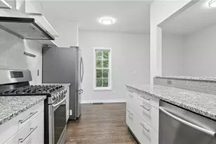 730 Reeves Lake Dr, Marietta, GA 30064 - Photo 4