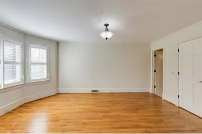 5377 Trentham Drive, Dunwoody, GA 30338 - Photo 10