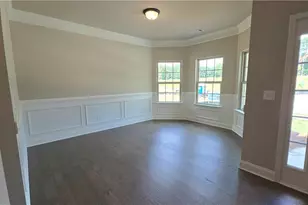 956 Lakeview Oaks Ct, Grayson, GA 30017 - Photo 12