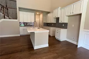 946 Lakeview Oaks Ct, Grayson, GA 30017 - Photo 10