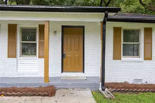 5411 Louis Xiv Ln, Atlanta, GA 30349 - Photo 4