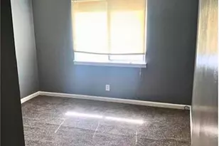 619 Camelot Dr, Atlanta, GA 30349 - Photo 4