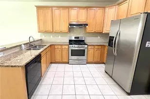 1328 Apple Orchard Ln, Snellville, GA 30078 - Photo 6