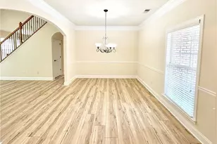 1328 Apple Orchard Ln, Snellville, GA 30078 - Photo 4