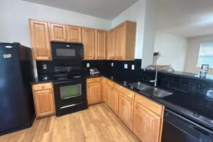 2098 Meadow Peak Rd, Duluth, GA 30097 - Photo 4