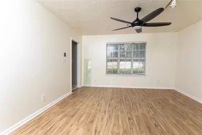 101 Vineyard Pond Drive, Norcross, GA 30071 - Photo 8