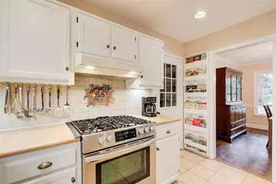 1870 Shady Creek Lane, Lawrenceville, GA 30043 - Photo 16