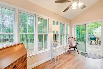 1870 Shady Creek Lane, Lawrenceville, GA 30043 - Photo 6