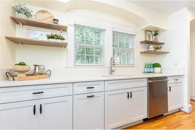 224 Peachtree Way NE, Atlanta, GA 30305 - Photo 8