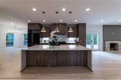 4 Bentley Trace Manor, Atlanta, GA 30327 - Photo 16