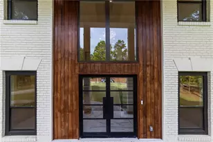 4 Bentley Trace Manor, Atlanta, GA 30327 - Photo 4