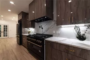 4 Bentley Trace Manor, Atlanta, GA 30327 - Photo 14