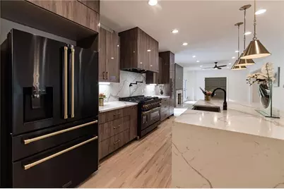 4 Bentley Trace Manor, Atlanta, GA 30327 - Photo 10