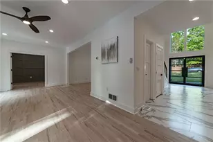 4 Bentley Trace Manor, Atlanta, GA 30327 - Photo 26