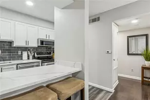 3160 7 Pines Ct, Atlanta, GA 30339 - Photo 8