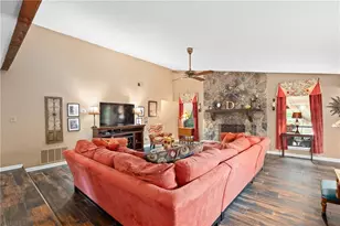 1528 Forest Trce, Marietta, GA 30066 - Photo 6