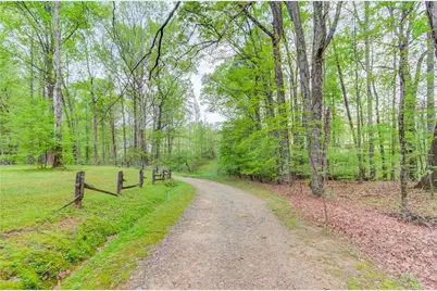 5692 Castleberry Road, Cumming, GA 30040 - Photo 14