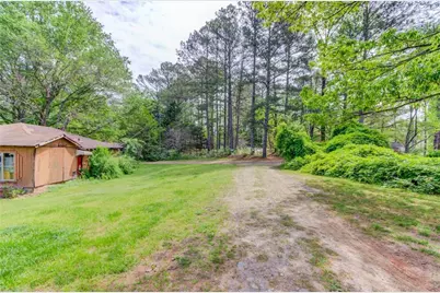 5692 Castleberry Road, Cumming, GA 30040 - Photo 16