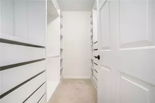 3334 Peachtree Rd NE, Atlanta, GA 30326 - Photo 14