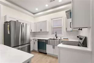 121 Peachtree St, Griffin, GA 30223 - Photo 6