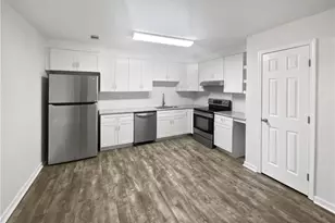 1168 Granite Ln, Loganville, GA 30052 - Photo 6