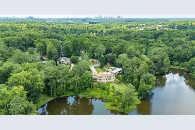 2267 Echo Trail NE, Atlanta, GA 30345 - Photo 4