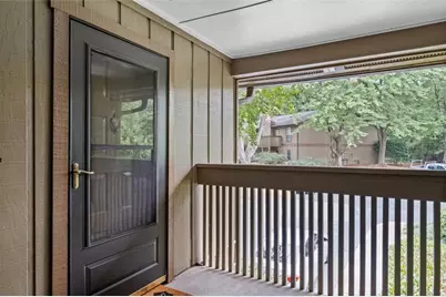 1004 Dunbar Drive, Atlanta, GA 30338 - Photo 4