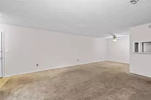 1004 Dunbar Dr, Atlanta, GA 30338 - Photo 6