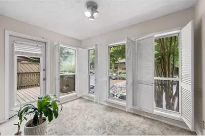 1004 Dunbar Drive, Atlanta, GA 30338 - Photo 14