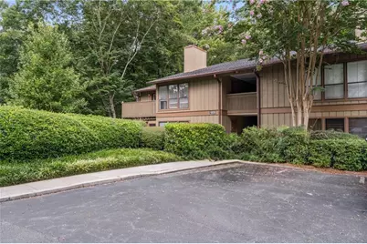 1004 Dunbar Drive, Atlanta, GA 30338 - Photo 2