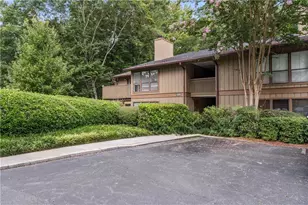 1004 Dunbar Dr, Atlanta, GA 30338 - Photo 2