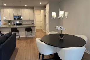 702 Smokey Quartz Wy, Kennesaw, GA 30144 - Photo 2