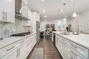 886 Stone Crest Rd NE, Atlanta, GA 30324 - Photo 18