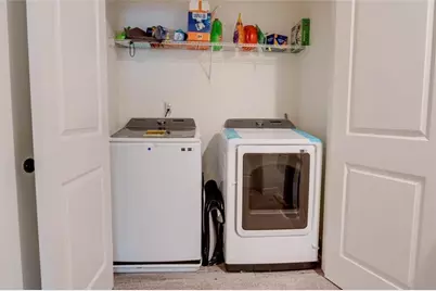 7621 Avalon Boulevard, Fairburn, GA 30213 - Photo 14