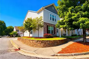 602 Lofty Ln SW, Atlanta, GA 30331 - Photo 2