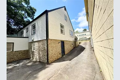 1770 Temple Avenue, Atlanta, GA 30337 - Photo 40