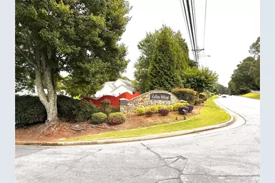 1401 Dorchester Drive, Lawrenceville, GA 30043 - Photo 2