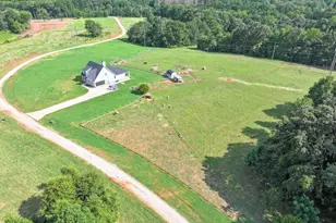 267 Bear Crk Mdws Dr, Bogart, GA 30622 - Photo 4