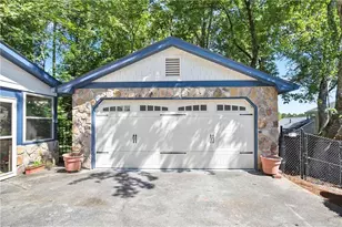 4989 Kings Wood Dr NE, Roswell, GA 30075 - Photo 36