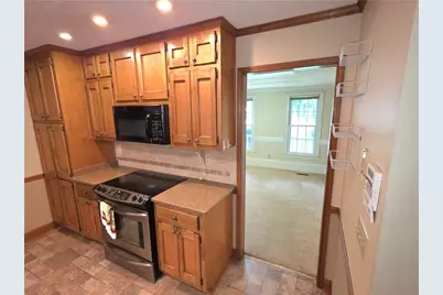 3242 Inns Brook Way, Snellville, GA 30039 - Photo 10