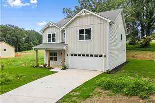 220 Hardman, Clarkesville, GA 30523 - Photo 4