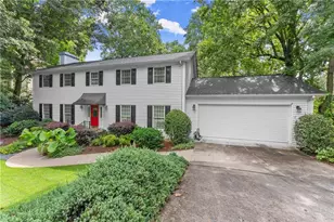 2533 Bridgewater Dr, Gainesville, GA 30506 - Photo 1