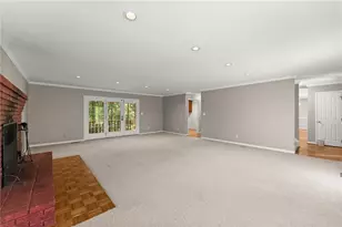 2533 Bridgewater Dr, Gainesville, GA 30506 - Photo 8