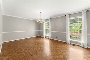 2533 Bridgewater Dr, Gainesville, GA 30506 - Photo 10